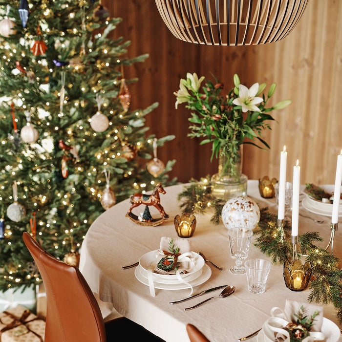 Julgran med LED-ljus  210 cm