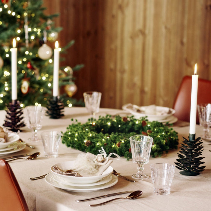 Pinea Purple ljusstake 13 cm