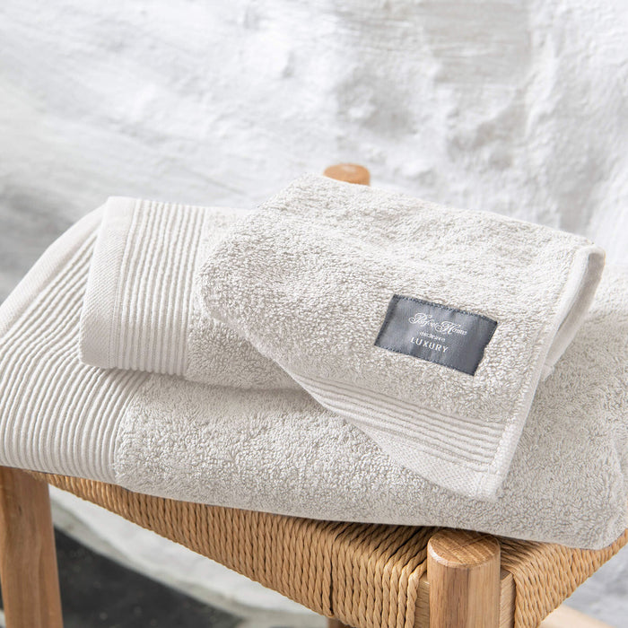 Luxury Off-White handduksset